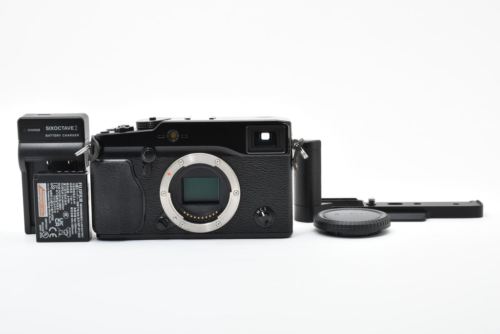 ★良品★ フジフイルム FUJIFILM X-PRO1 ボディ ミラーレス一眼 ★ L44#8144