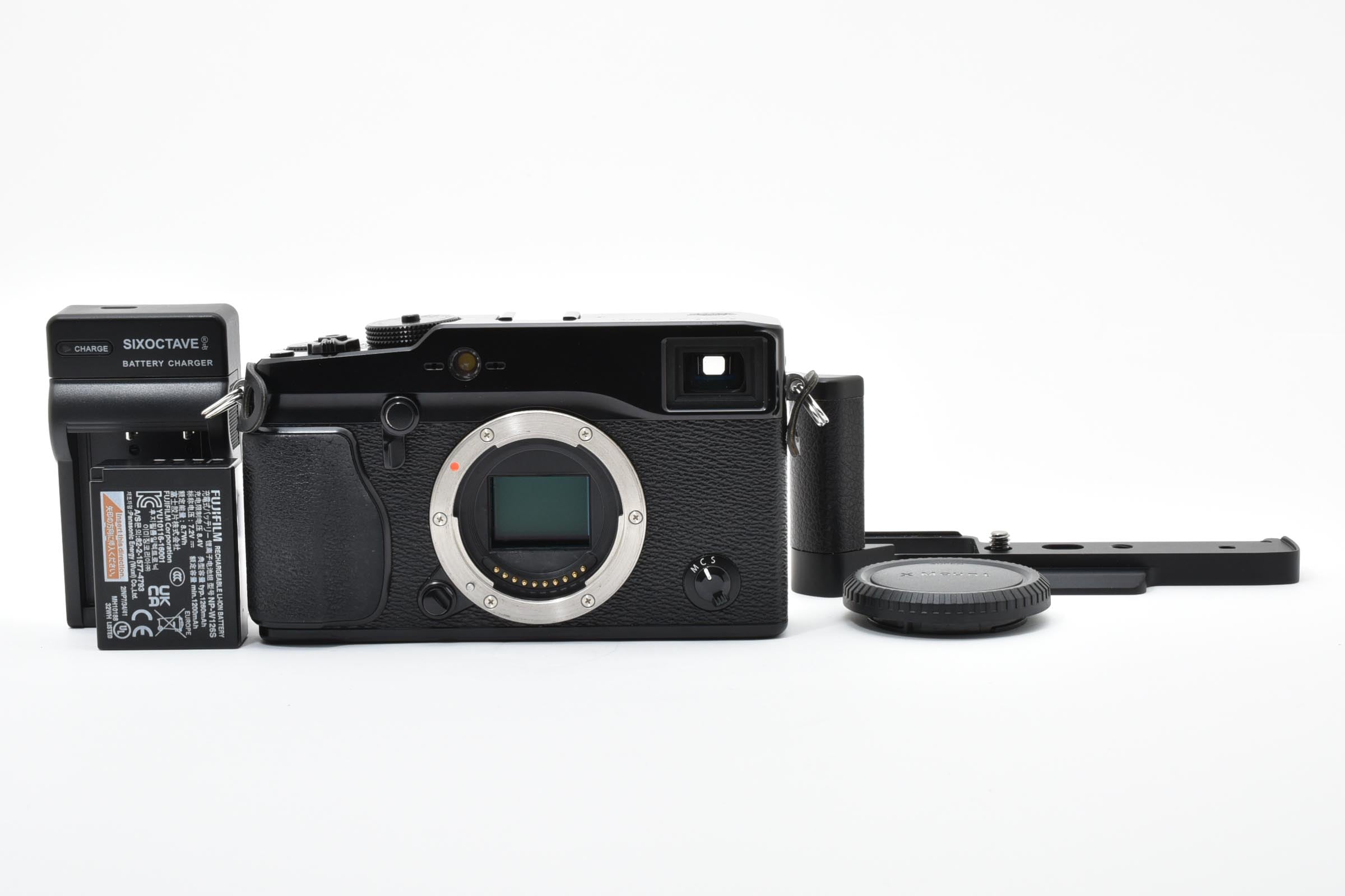 ★良品★ フジフイルム FUJIFILM X-PRO1 ボディ ミラーレス一眼 ★ L44#8144